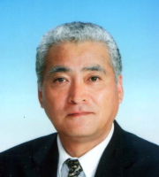 理事長　吉田守伸
